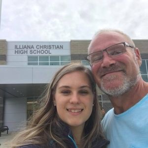 Meet your Posher, Dennis